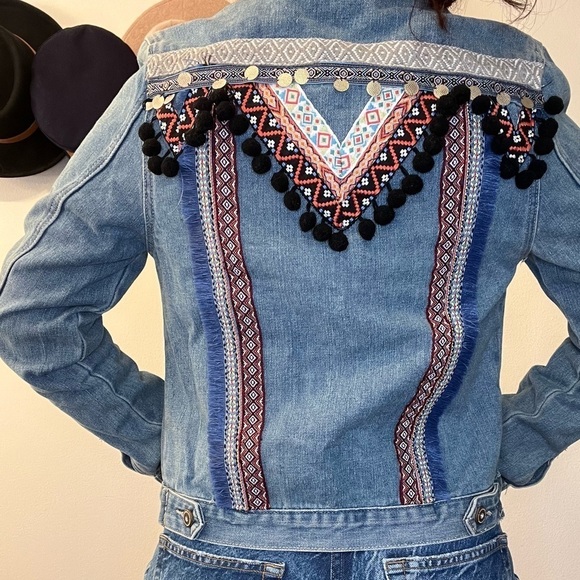NWOT! Boho Boom Boom Jean Jacket - Picture 1 of 8